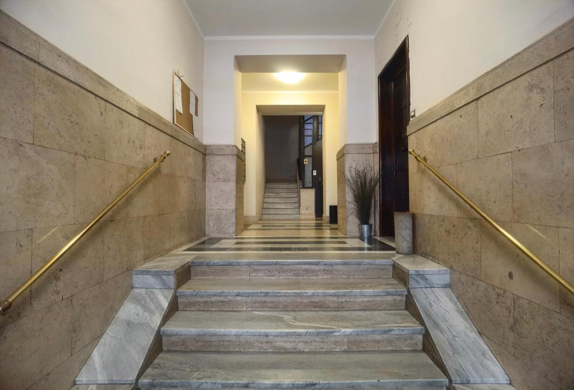 Metro Lodi Apartment Roma Exterior foto